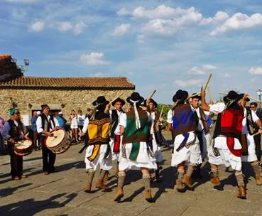 Os Pauliteiros de Miranda querem ser reconhecidos como Patrimnio Cultural Imaterial da Humanidade.