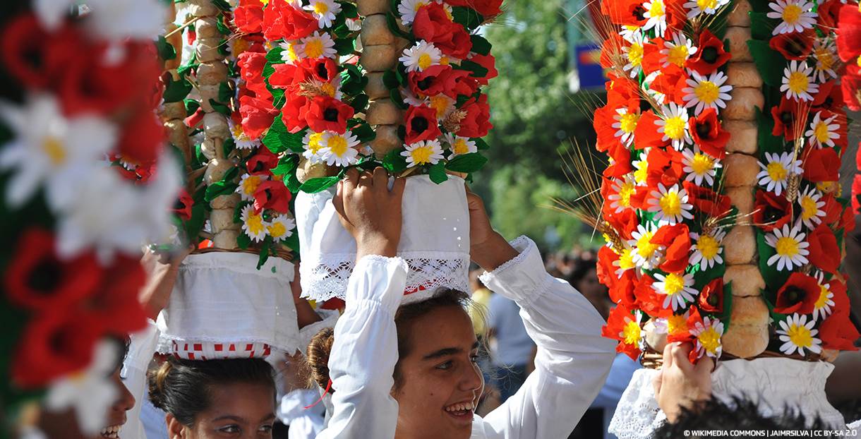 Festa dos Tabuleiros de Tomar no Inventrio Nacional do Patrimnio Cultural Imaterial